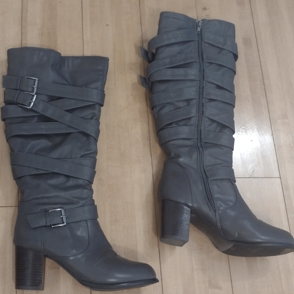 Brinley Co. wide calf boots size 8